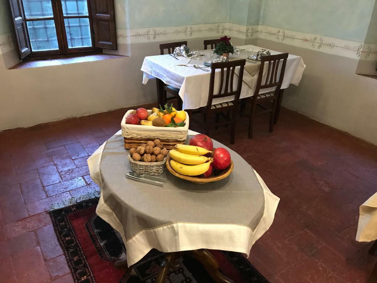 Castello Di Valenzano Villa Arezzo Bagian luar foto