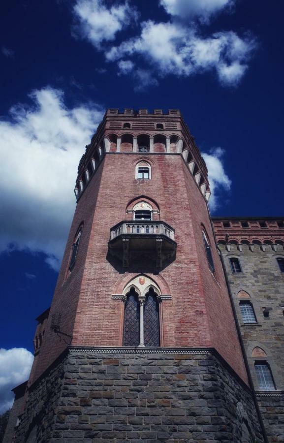 Castello Di Valenzano Villa Arezzo Bagian luar foto